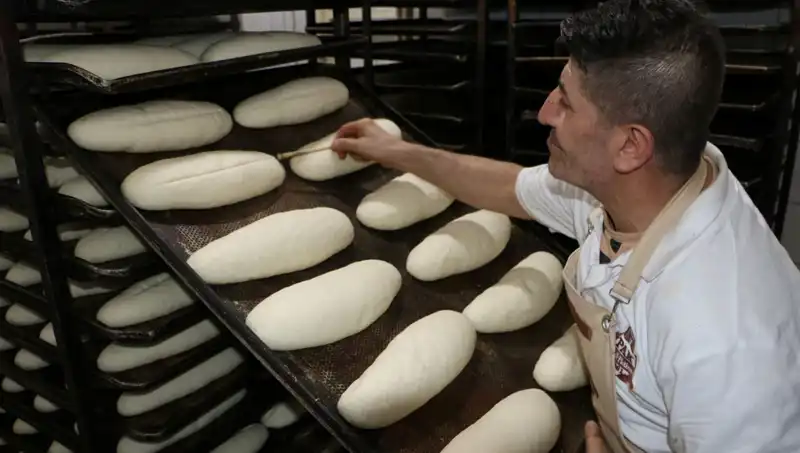 250 Derecelik Fırınlarda Çalışanların Zorlu Yaz Mesaisi