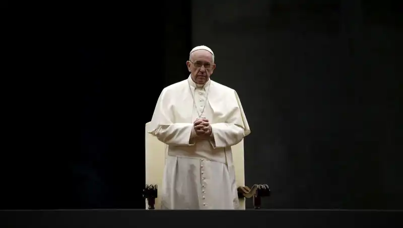 Kapıcıdan Papa'ya: Francis'in Sıradışı Hayat Hikayesi