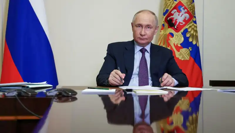 Putin'den Esad'a Güçlü Destek: Suriye'deki İlişkiler Derinleşiyor