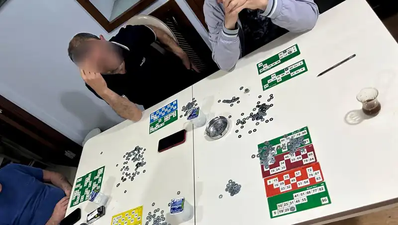 TikTok Canlı Yayınında Şok Gelişme: 22 Kişi Suçüstü Yakalandı!