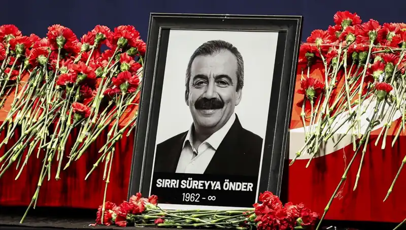 Sırrı Süreyya Önder, Meclis’te Duygu Dolu Bir Anma Töreniyle Yad Edildi