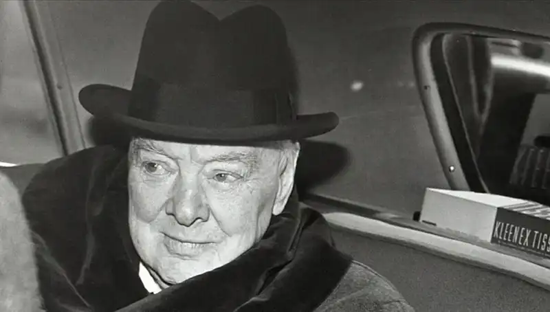 Churchill’in Bekar Evi Satışta: Tarihi Konut İçin 3,75 Milyon Sterlin Bekleniyor