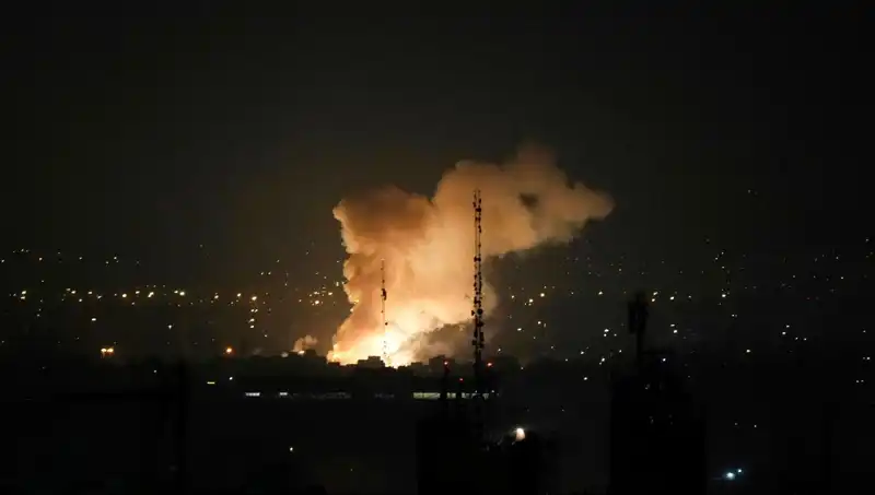 İsrail İran'ı Vurdu: Tahran'ın Tel Aviv'e Yanıtı için 5 Olasılık!