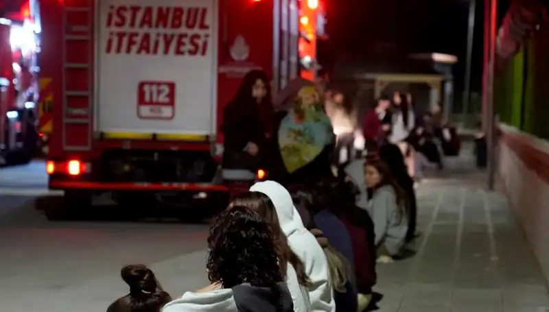 2500 Kişilik Kız Öğrenci Yurduna Yangın Düştü, Olay Yerinde Neler Yaşandı?