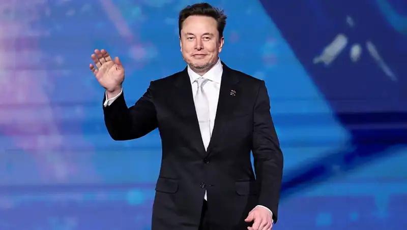 Tesla'nın Yeni Stratejisi: "Canavar" Modeli Rafa Kaldırıldı