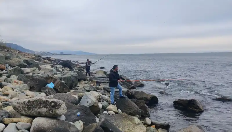 Kafesten Kaçan 2 Ton Levrek Denizde Kaçış Yolu Aradı