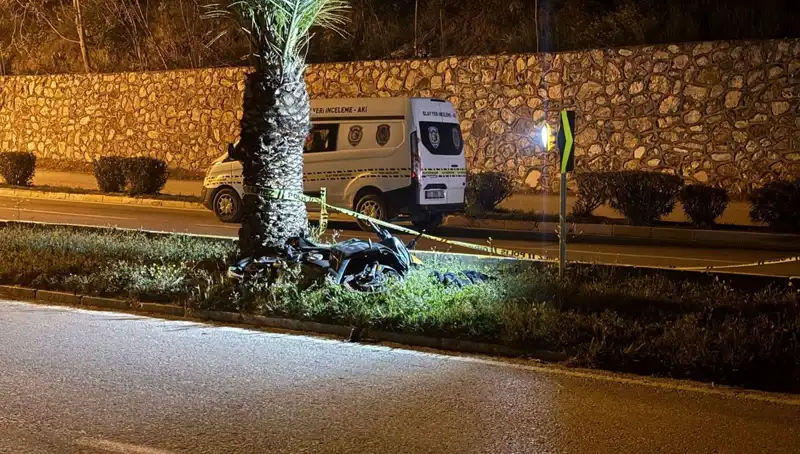 Tıp Fakültesi Öğrencisinin Trajik Motosiklet Kazası: Hayatını Kaybetti