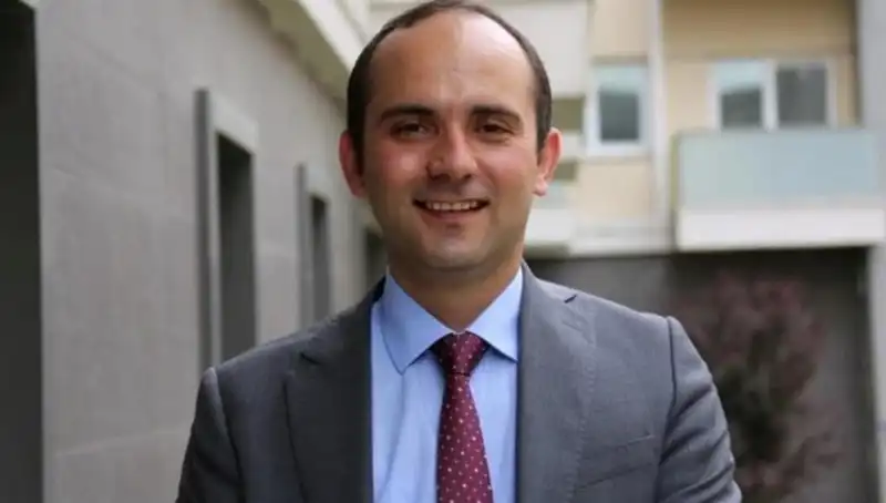 Anayasa Mahkemesi'nden Şaşırtan Tayfun Kahraman Kararı: Neler Olacak?