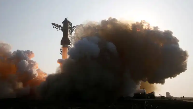 Dünyanın En Güçlü Roketi Starship, 9'uncu Testte Kontrolden Çıktı!