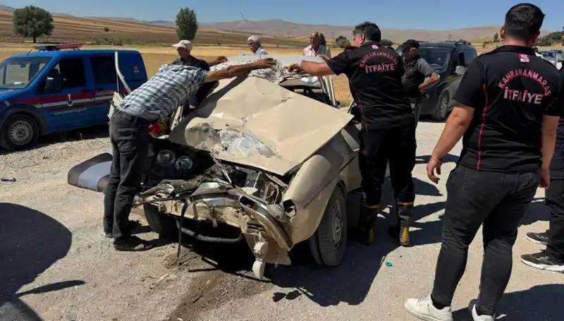 Kahramanmaraş’ta Kamyonet ve Otomobil Çarpıştı: Olayın Ayrıntıları Şaşkına Çevirdi