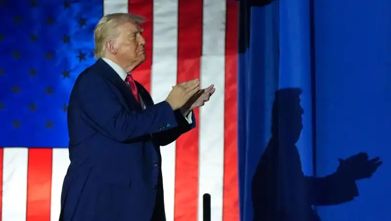 Trump'ın 100 Günde Gerçekleştirdiği Tarihi Dönüşüm: 100 Yılın Değişimi