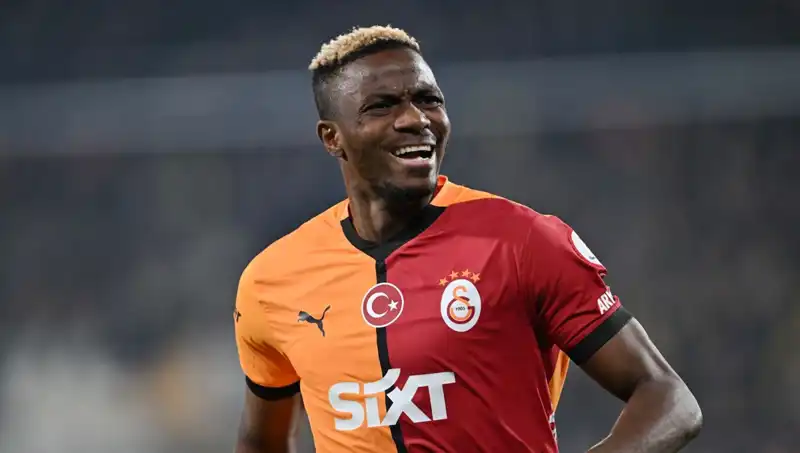 Osimhen’in Geleceği: Napoli ve Galatasaray’a Veda mı Ediyor?