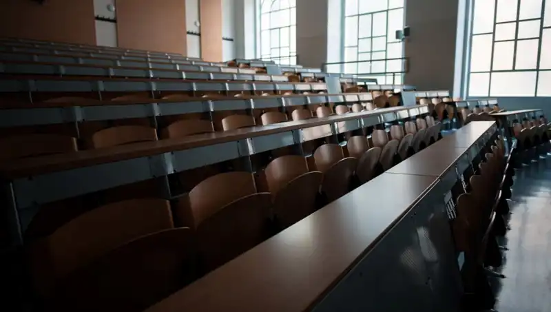 Yurt Dışında Eğitime Talep Artarken, Ücretler 40 Bin Euro'ya Ulaşıyor!