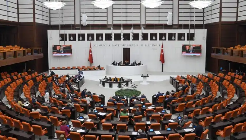 Zeytinlik Teklifinin 8 Maddesi: Yeni Dönem Mi Başlıyor?