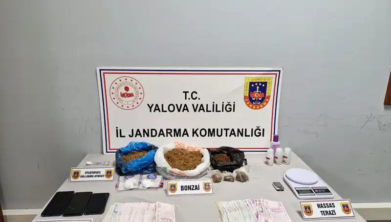 Yalova'da Uyuşturucu Operasyonu: Sokaklar Temizleniyor, 2 Tutuklama!