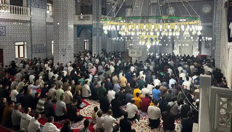 Iğdır’da İlk Bayram Namazı Coşkuyla Kılındı: İşte Detaylar
